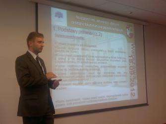obraz-1 na stronie o tytule: Burmistrz ekspertem na konferencji efektywnego zarządzania dokumentami