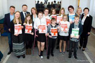 obraz-1 na stronie o tytule: "Ośmiu Wspaniałych" w Ząbkach