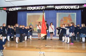 obraz-1 na stronie o tytule: Święto Komisji Edukacji Narodowej w Zespole Publicznych Szkół Katolickich – 14 października 2013 r.